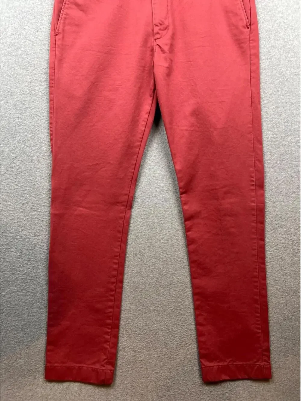 J Crew Chino Pants Mens 30 x 32 Coral Pink Classic Casual Summer Colorful